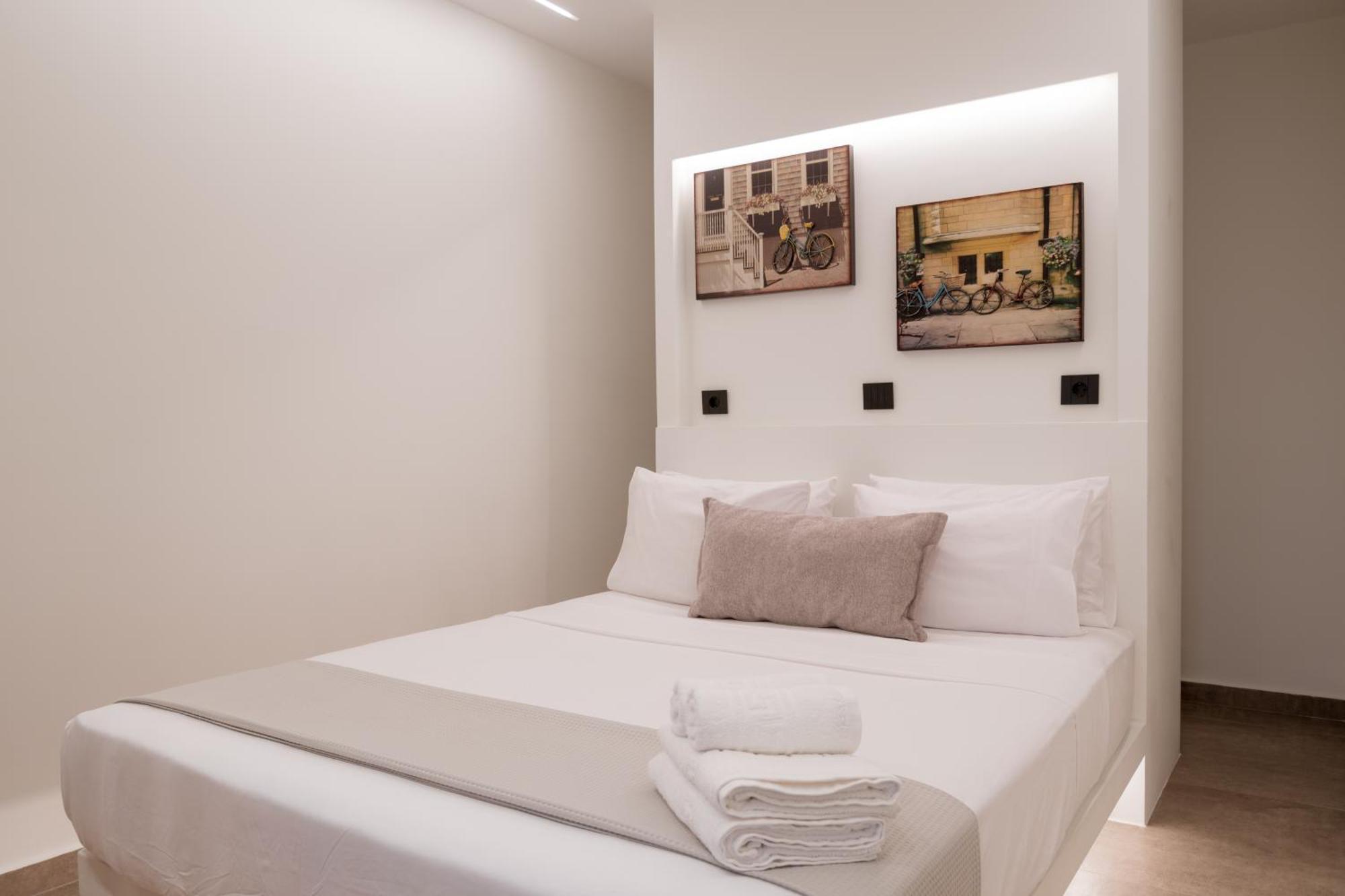 Aneliz Paros Apartment ภายนอก รูปภาพ